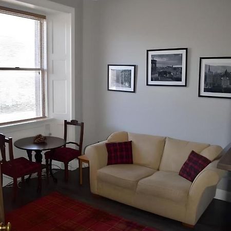 Edina Place -Lovely Central One Bedroom Apartment Эдинбург Экстерьер фото